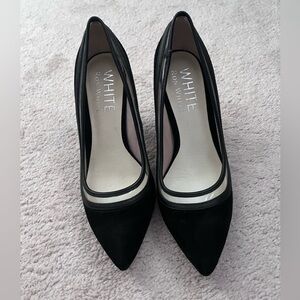 Black “Ron White” Pump
